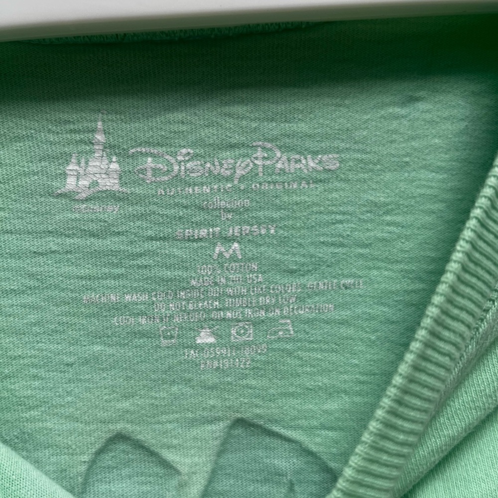 Disneyland Resort Little Mermaid Princess Spirit Jersey Size M Disney Parks - Picture 3 of 5